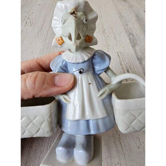 vintage Lobster Lady figurine bobble basket vintage unique‎ - Picture 7 of 9